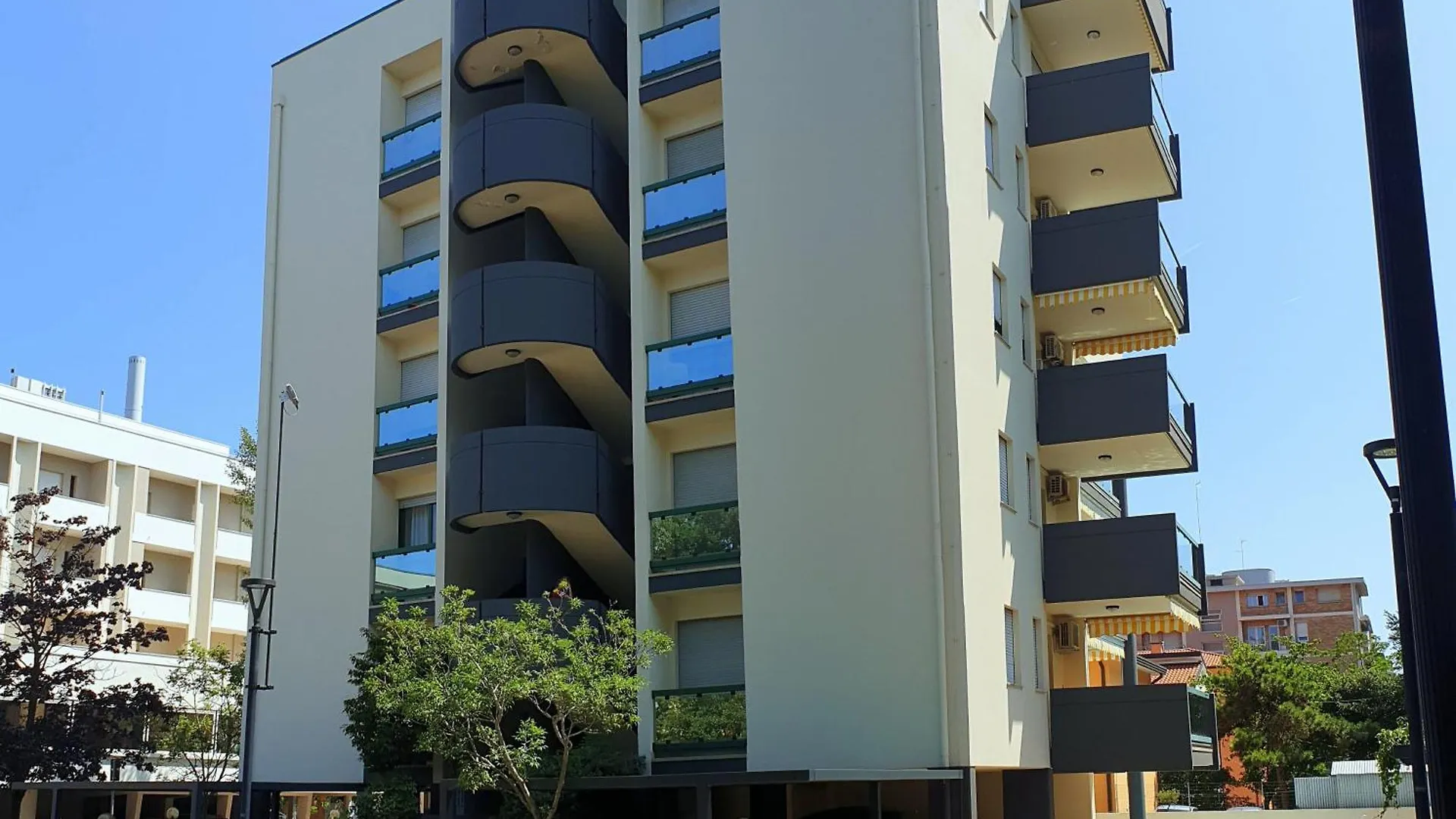 Bibione Beach Escape Flat With Balcony