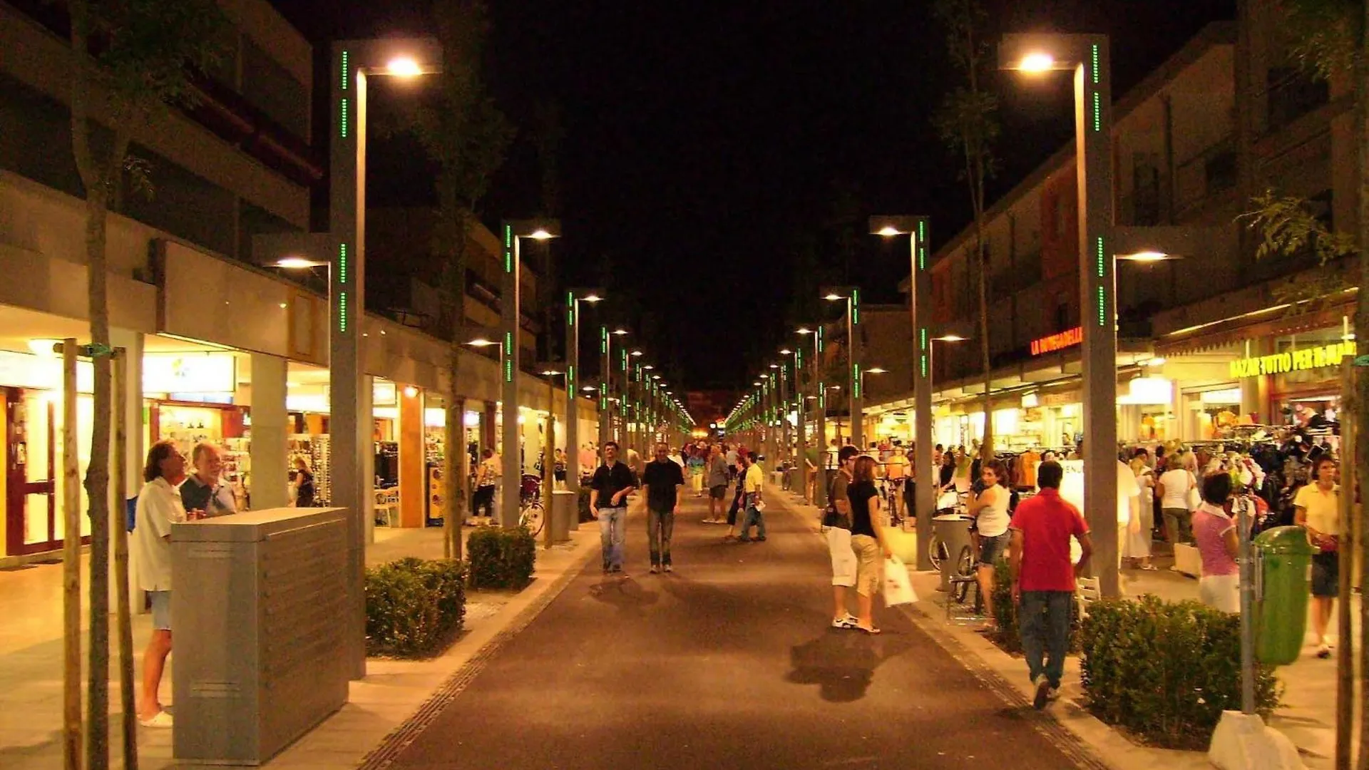 Bibione Beach Escape Flat With Balcony Apartment